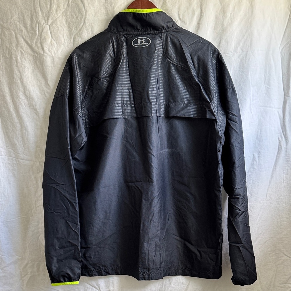 Under Armour Men's Jacket with Neon Highlights - Picture 2 of 4